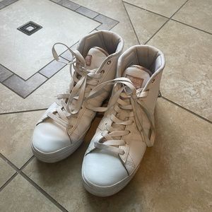 Adidas Cloudfoam High top (Size 8)